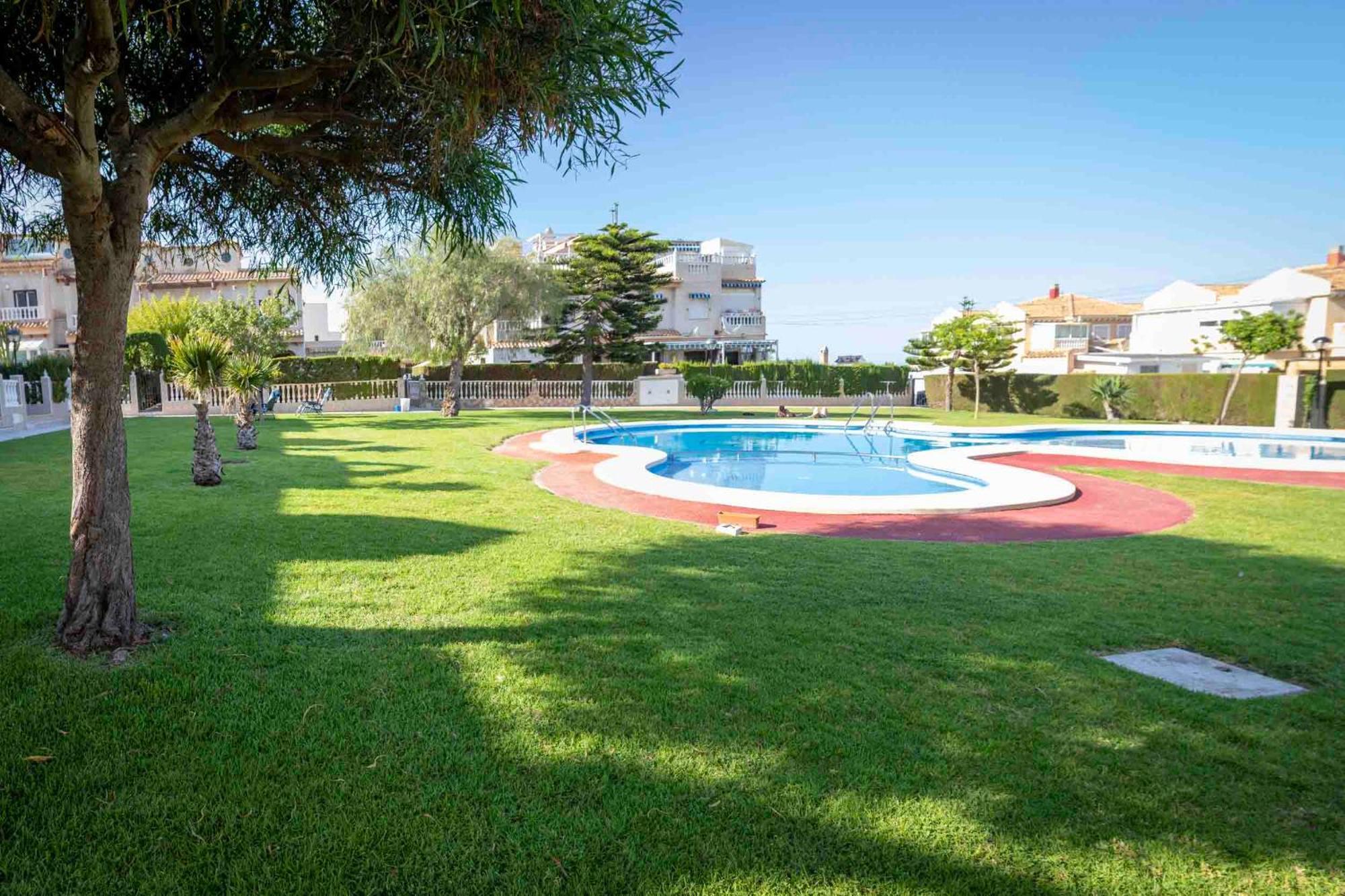 Bungalow La Mata Torrevieja Villa ภายนอก รูปภาพ